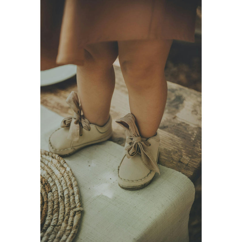 Lonny Nubuck Wavy Edge Chiffon Tie Bow Shoes