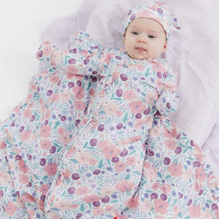 Magnetic Open Bottom Gown & Hat Set
