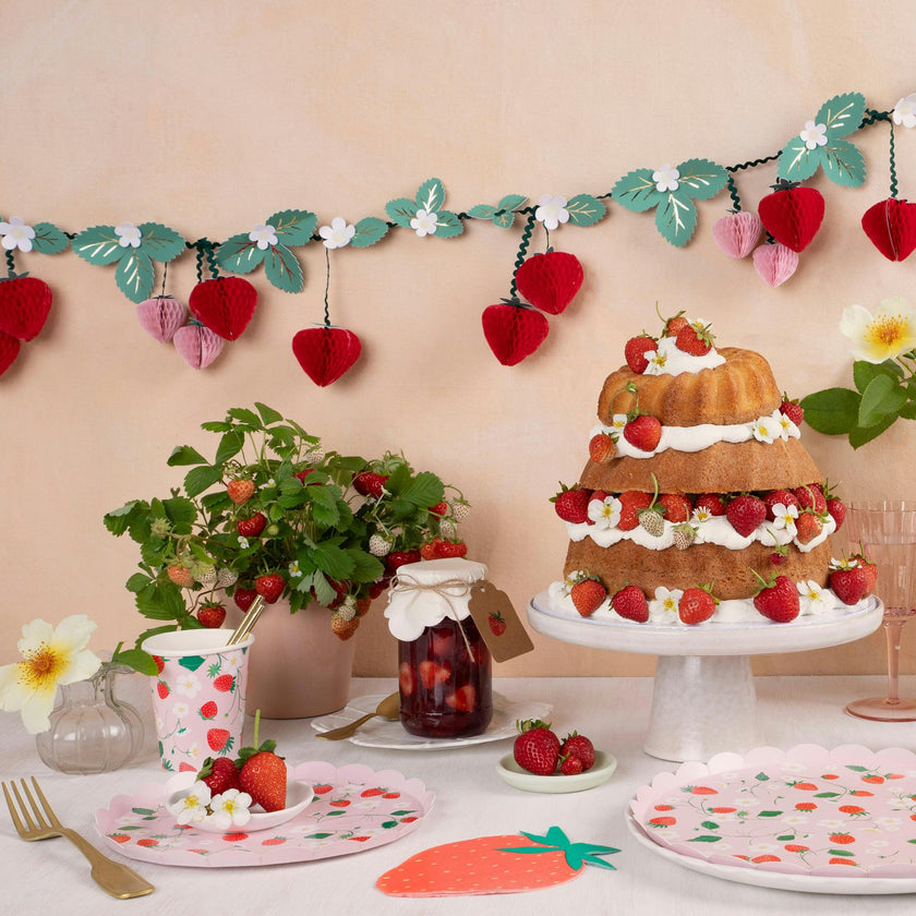 Strawberry Pattern Cups