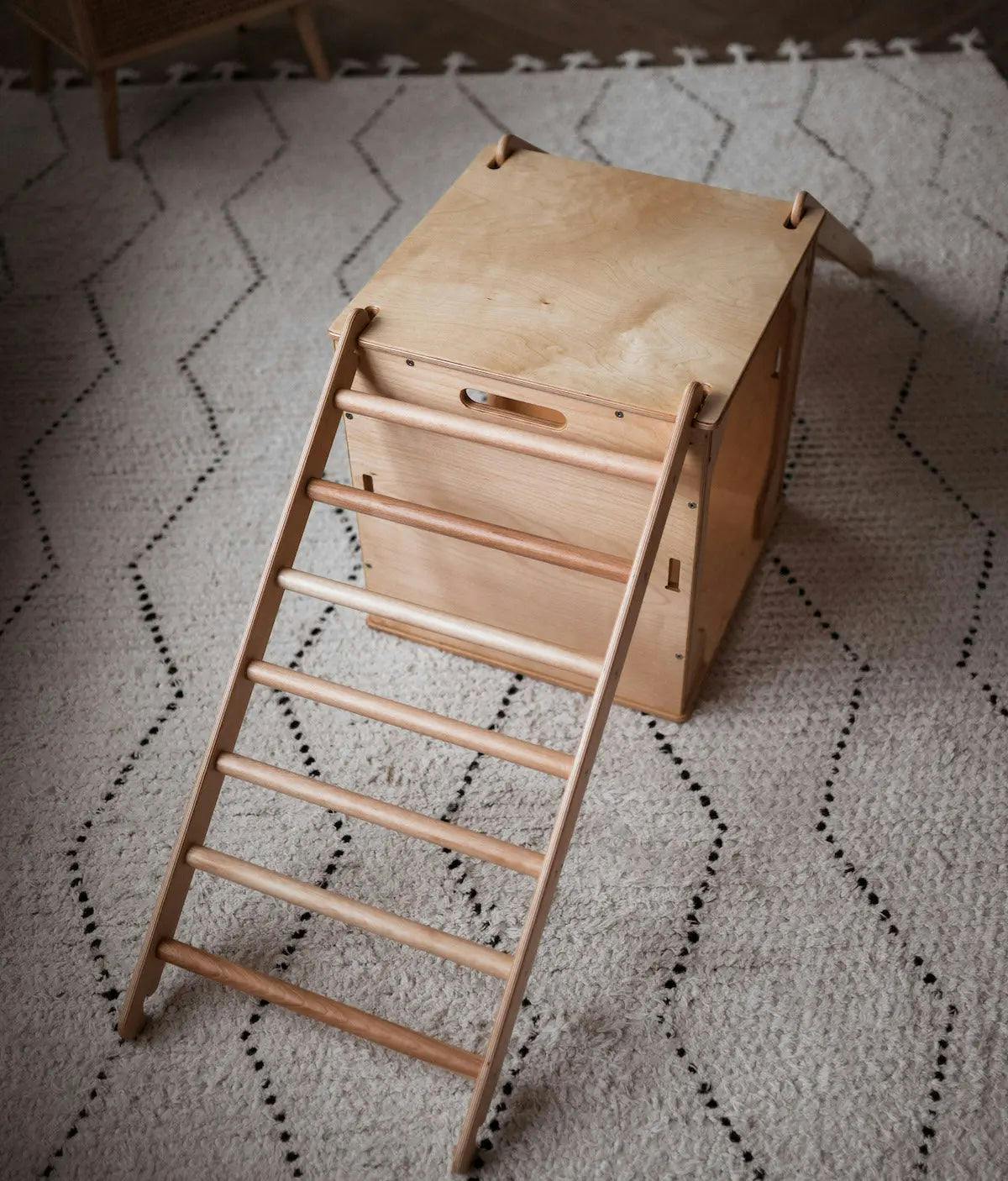 PlayBox Pikler Climber