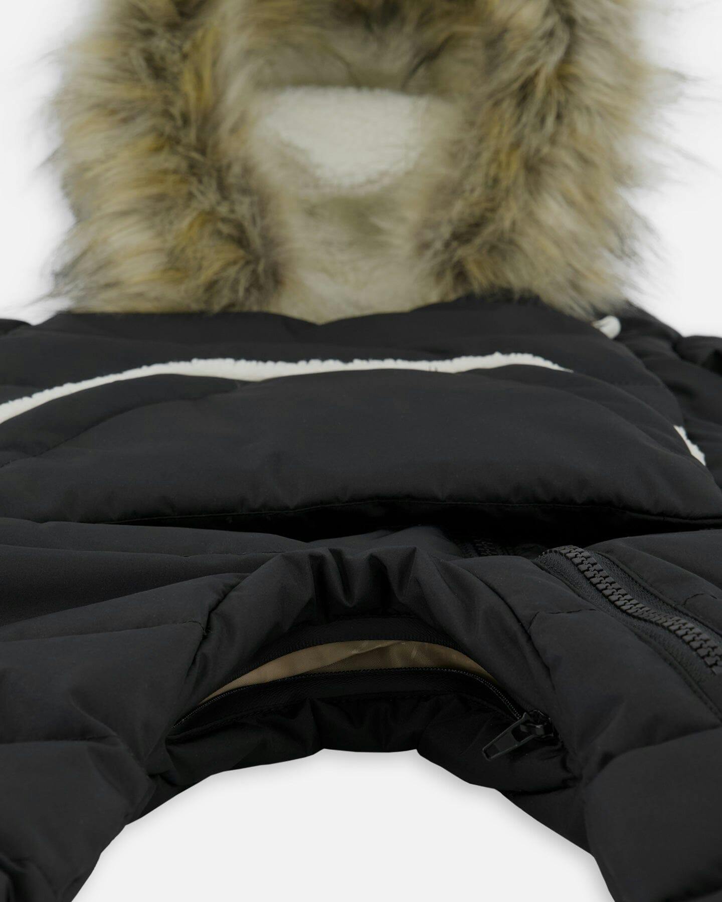 One-Piece Baby Snug Snowsuit Designed for Car Seat