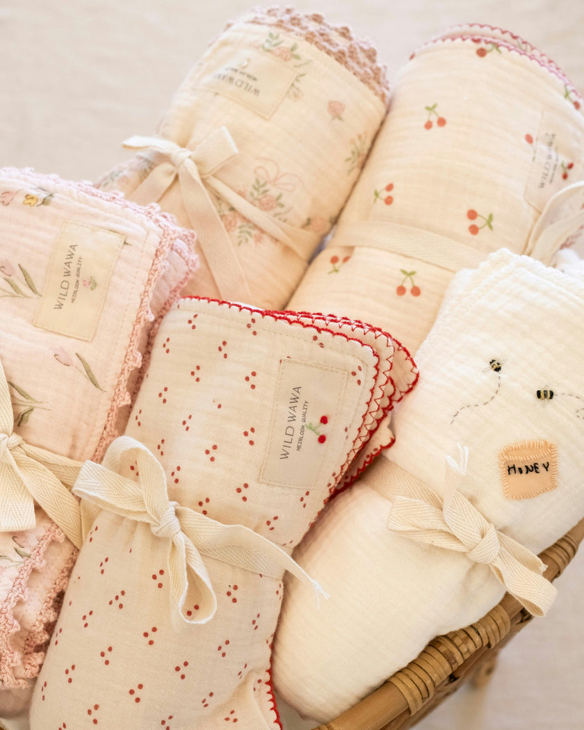 Crochet Trim Swaddle