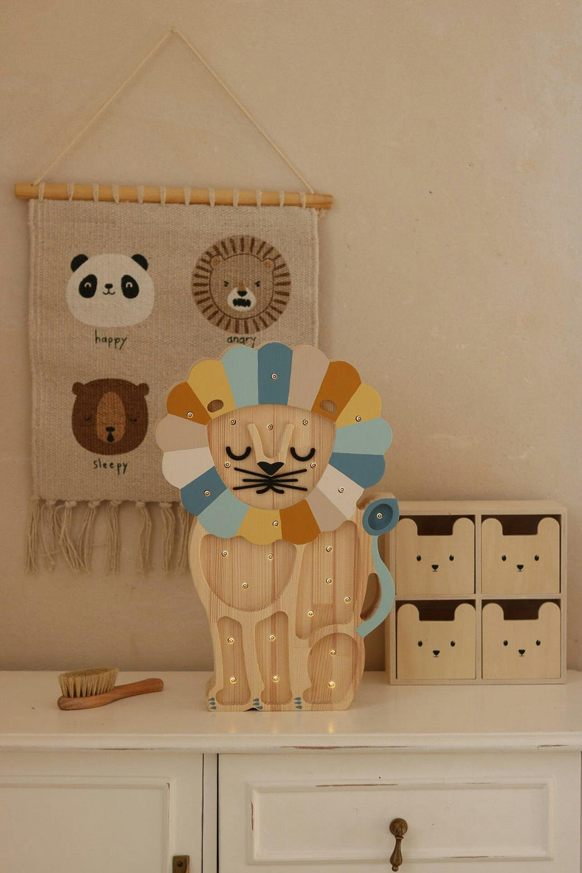 Little Lights Lion Lamp