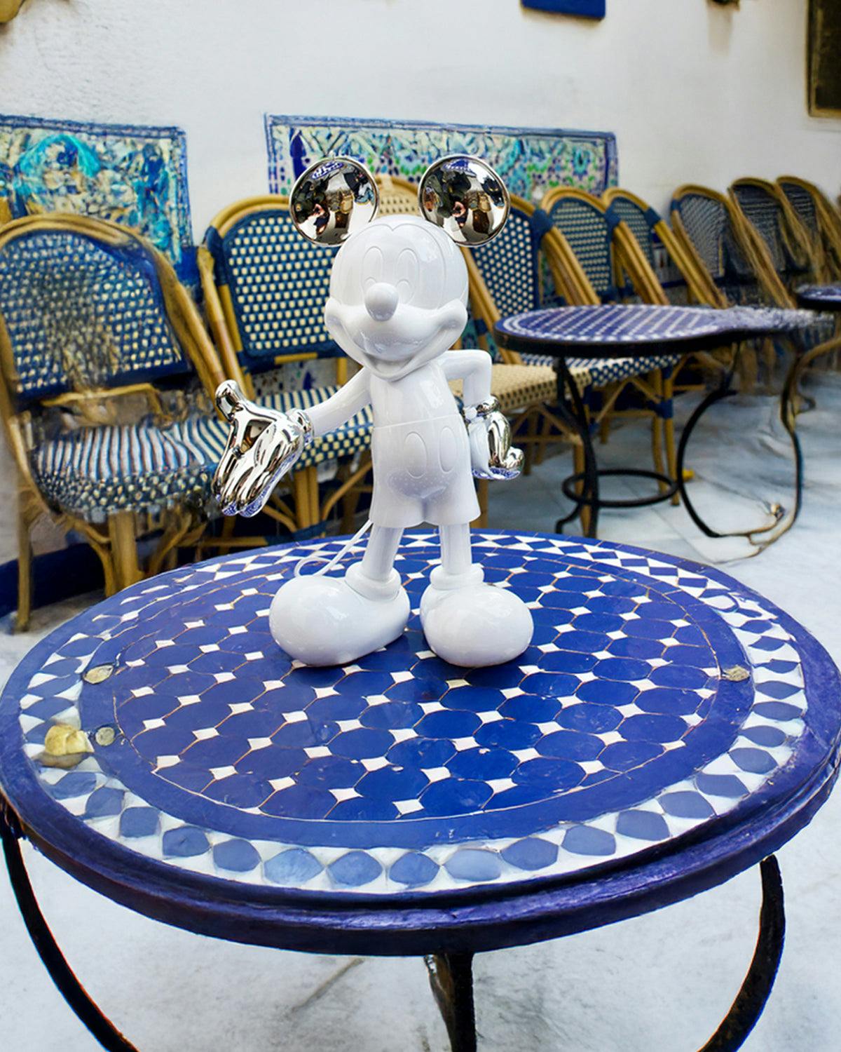 Mickey Mouse WELCOME White & Silver 12in