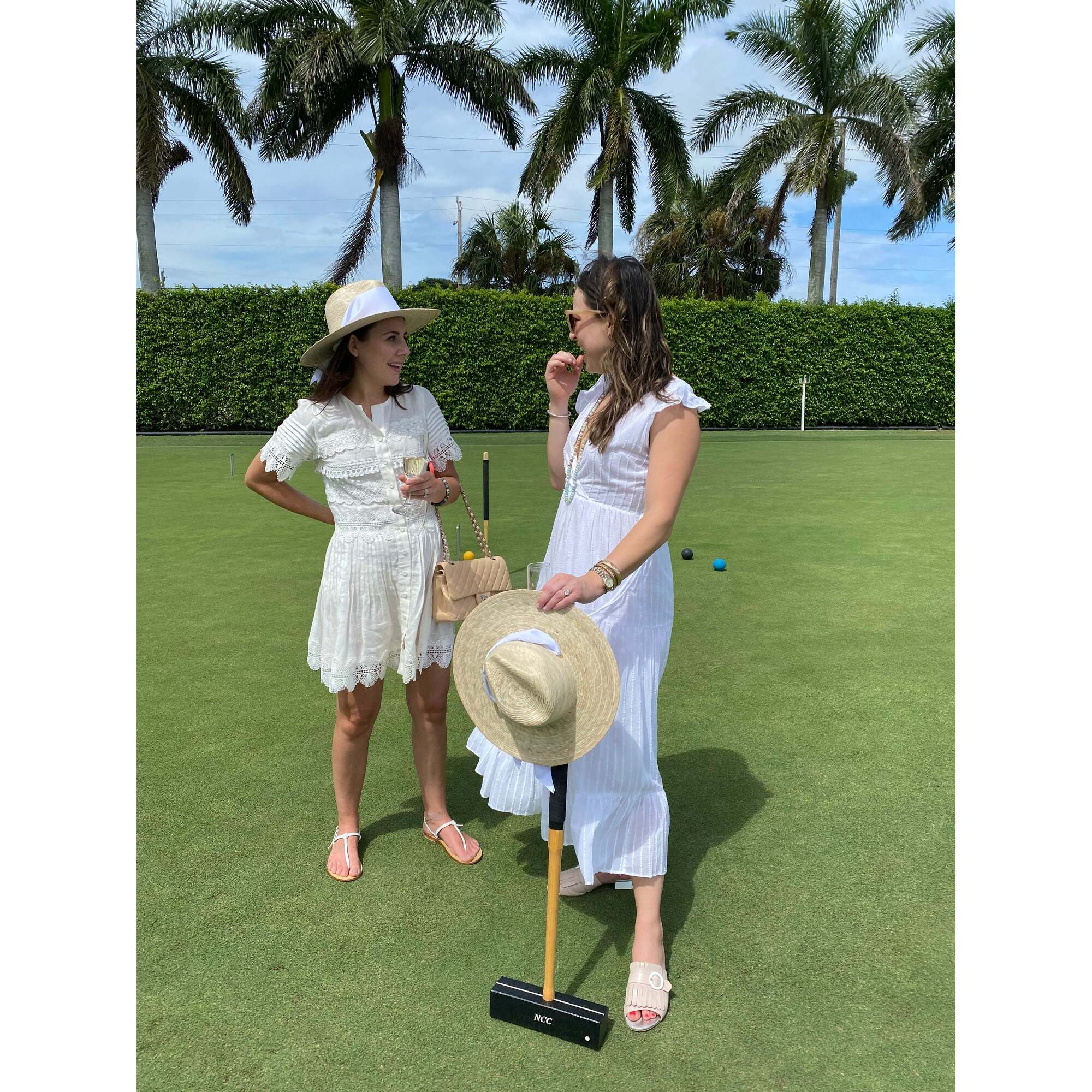 Women's Amaryllis Wide & Short Brim Grosgrain Ribbon Sun Hat