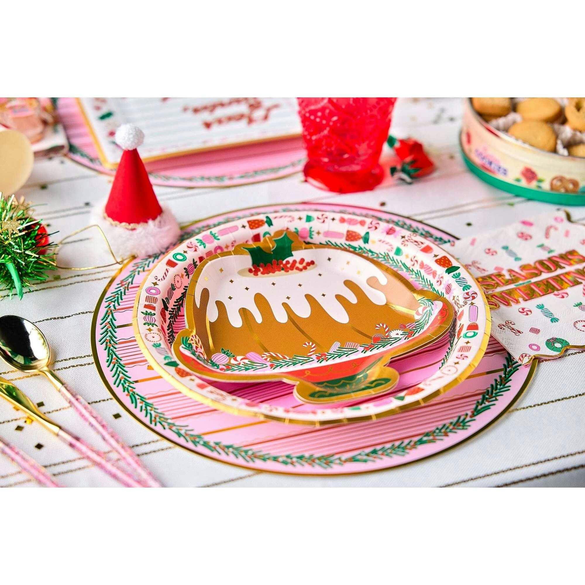 Holiday Bundt Cake Dessert Plates (10 count)