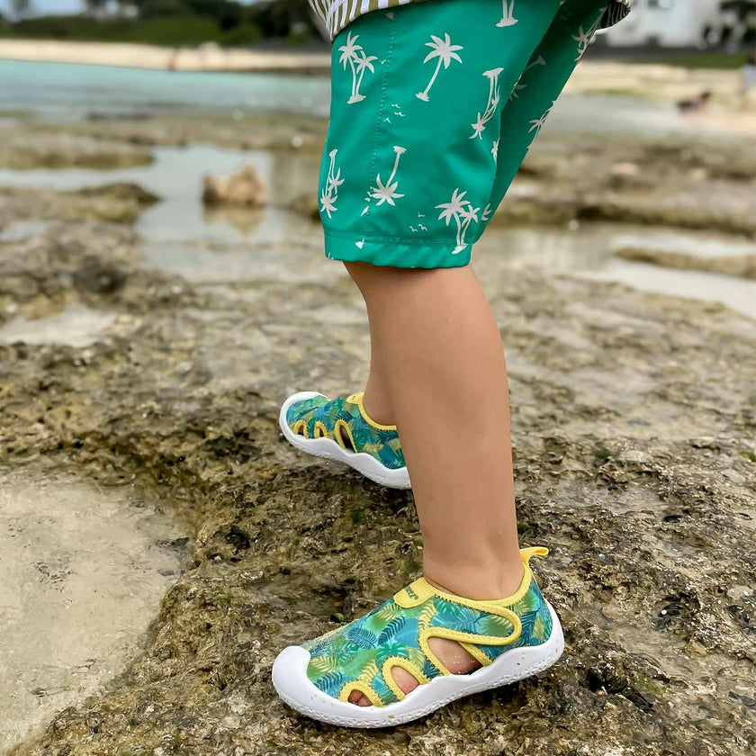 So Tropical Mint Spandex Water Shoe