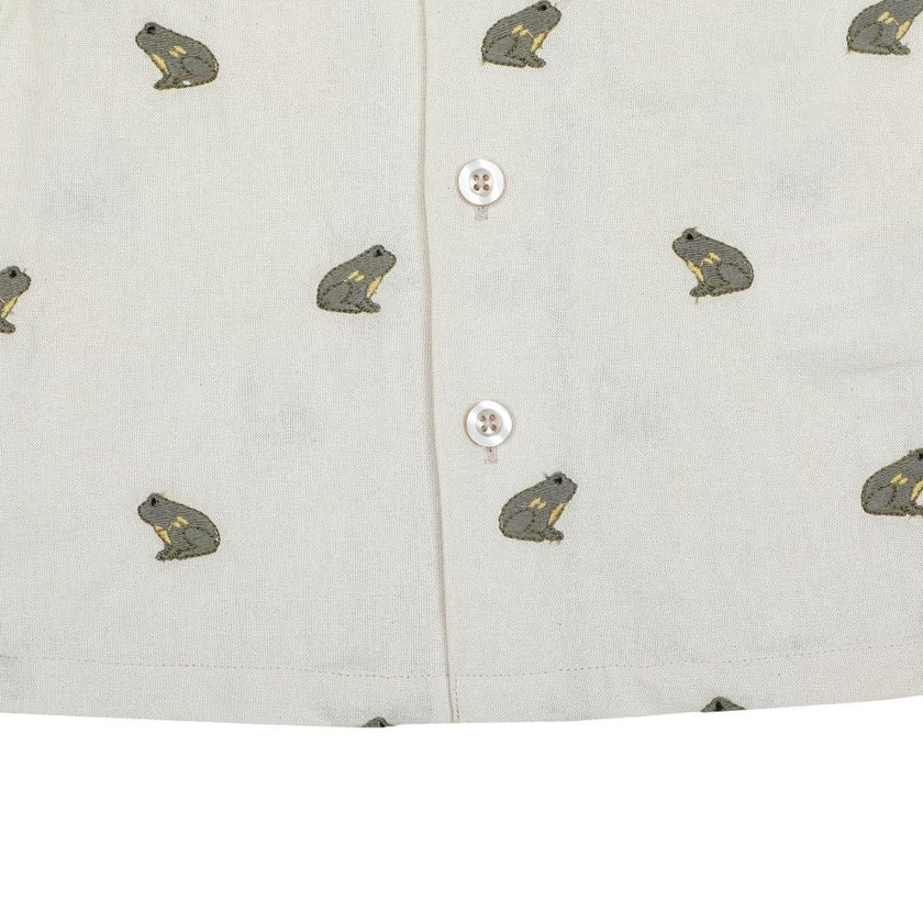 Deccie Shirt | Frogs | Warm White