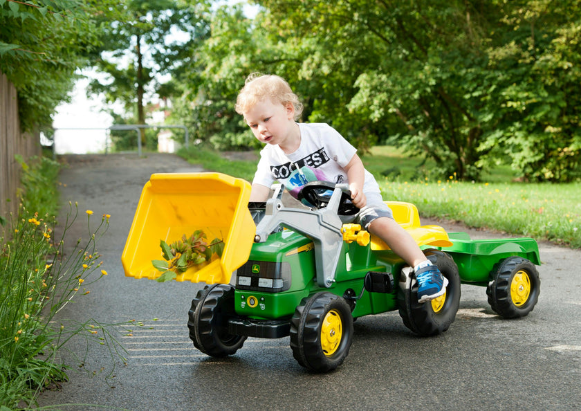 John Deere Kid Tractor w/Trailer