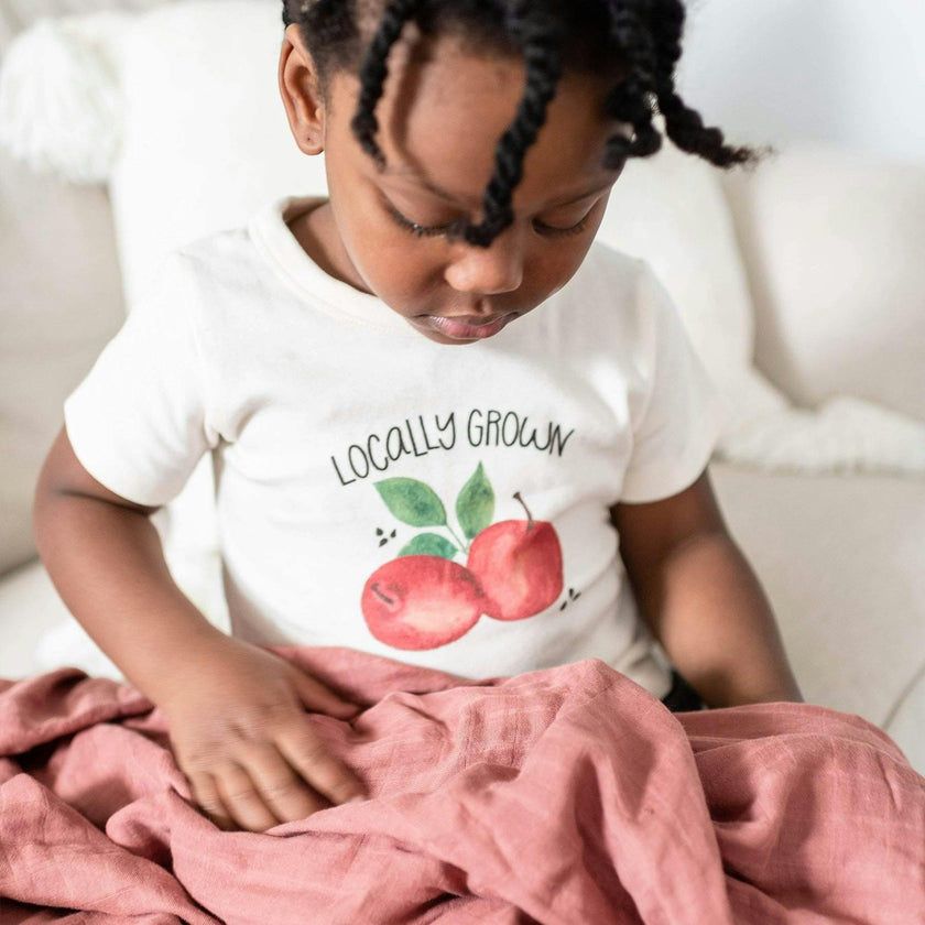 graphic tee | locally grown