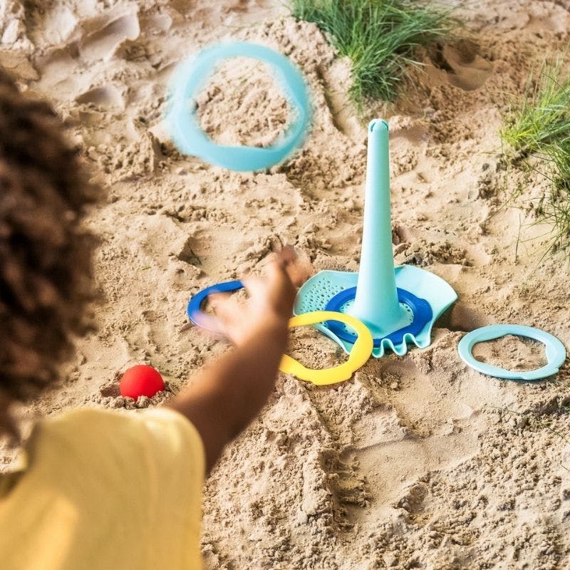 Quut Beach Bundle – Beach Bag Set & Triplet Multifunctional Sand Play Set for Kids