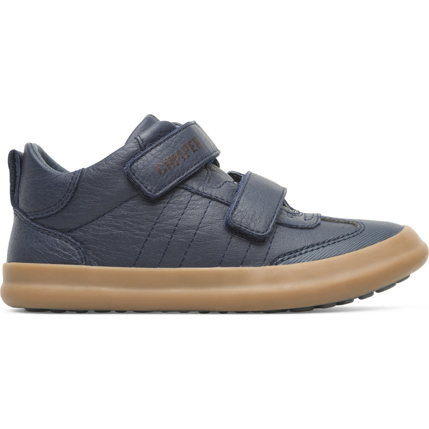 Pursuit Sneaker