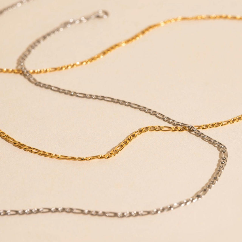 Dainty Figaro Necklace