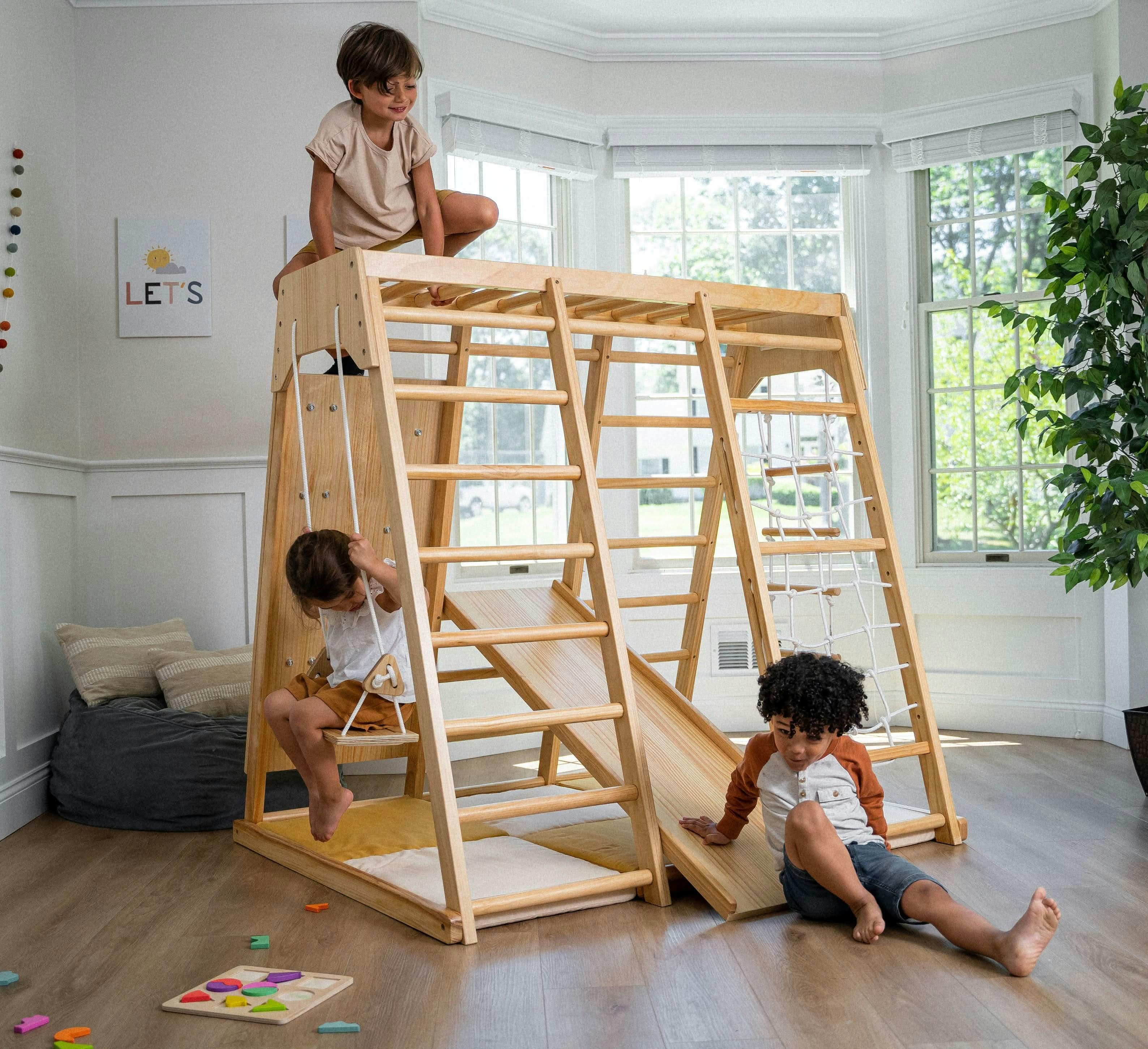 Magnolia | Jungle Gym