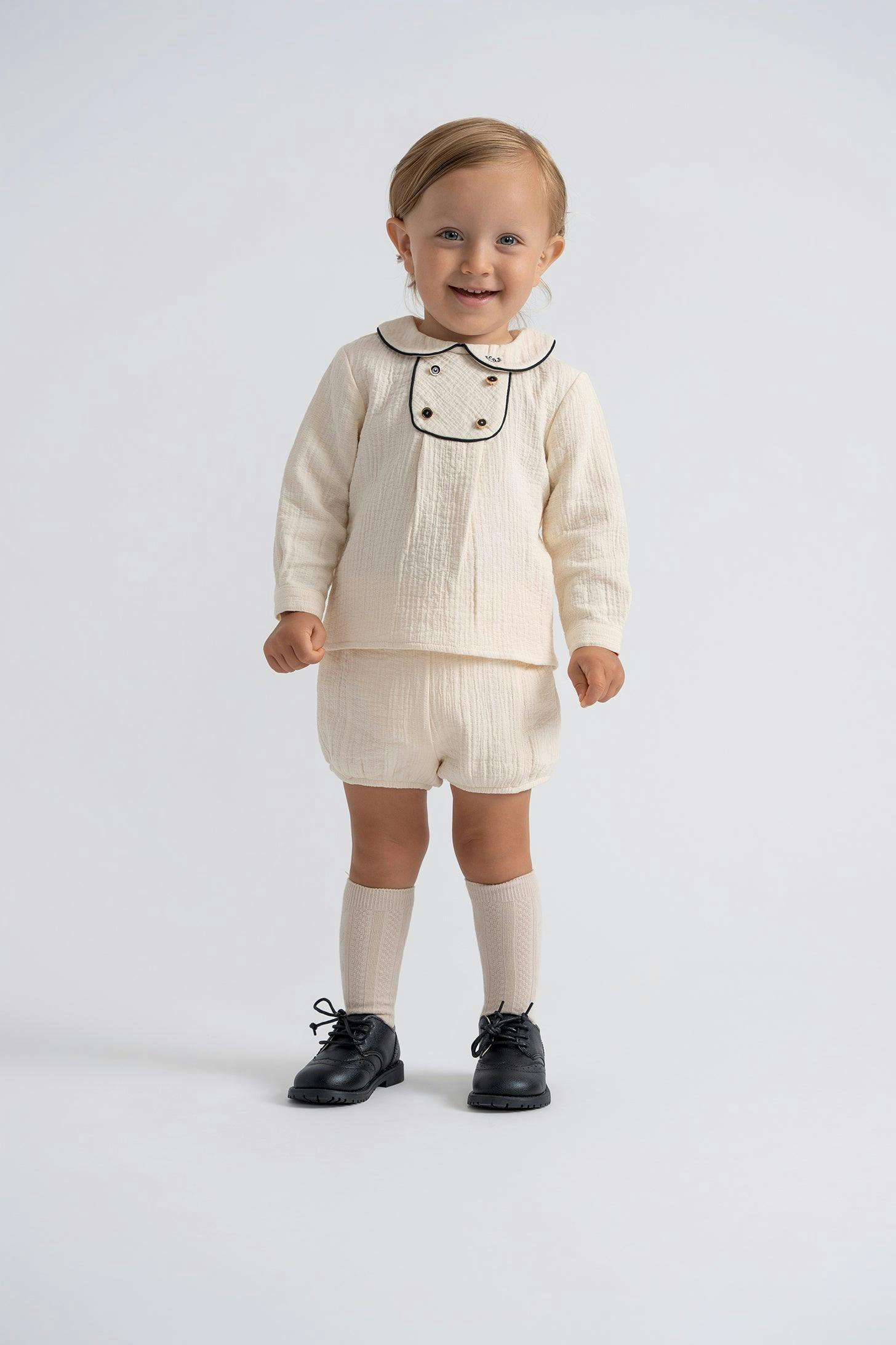 Crest Embroidered Set Black