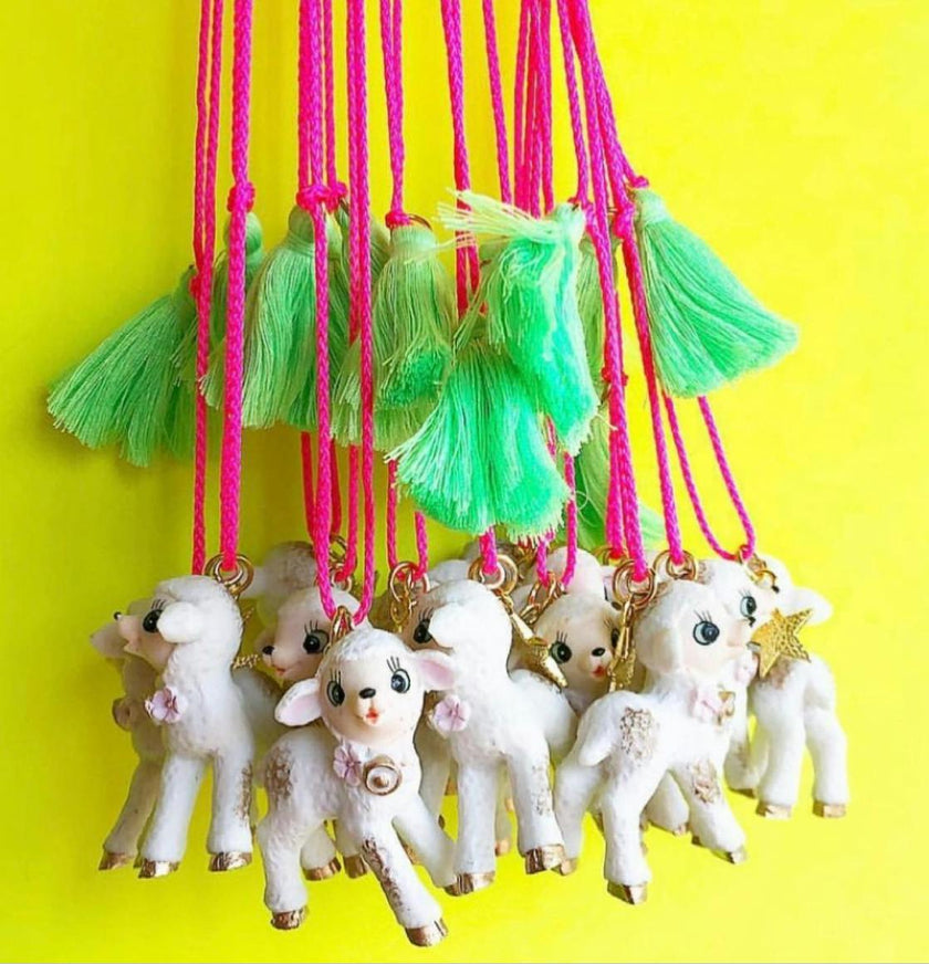LA LA THE LAMB NECKLACE
