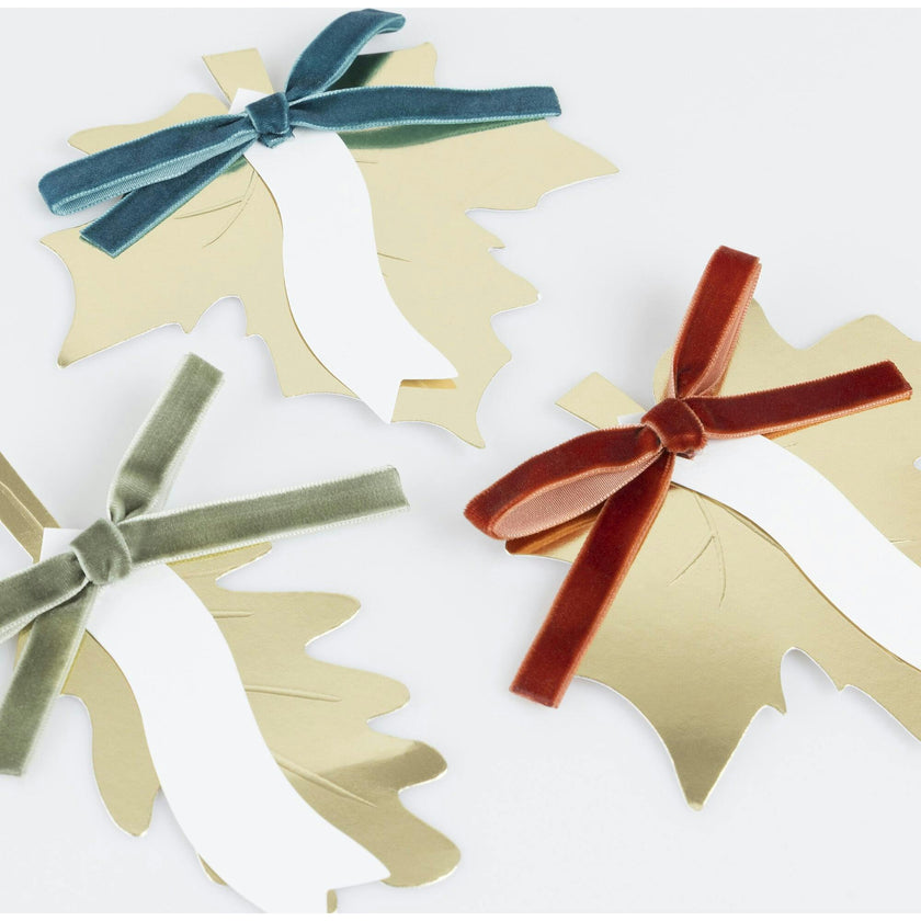 Gold Leaf Bow Place Cards