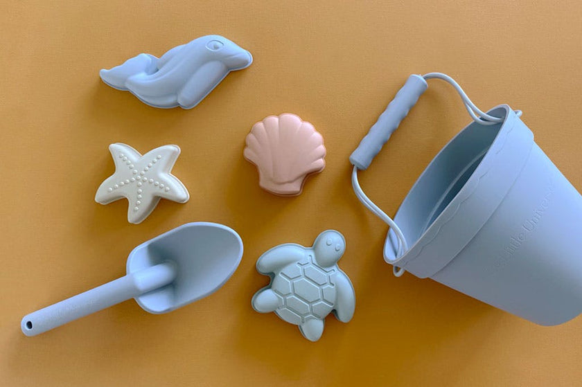 Food-Grade Silicone Beach Bucket Set