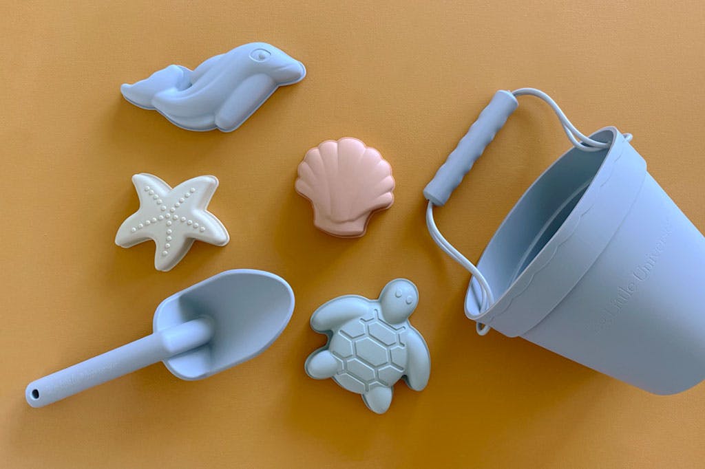 Food-Grade Silicone Beach Bucket Set