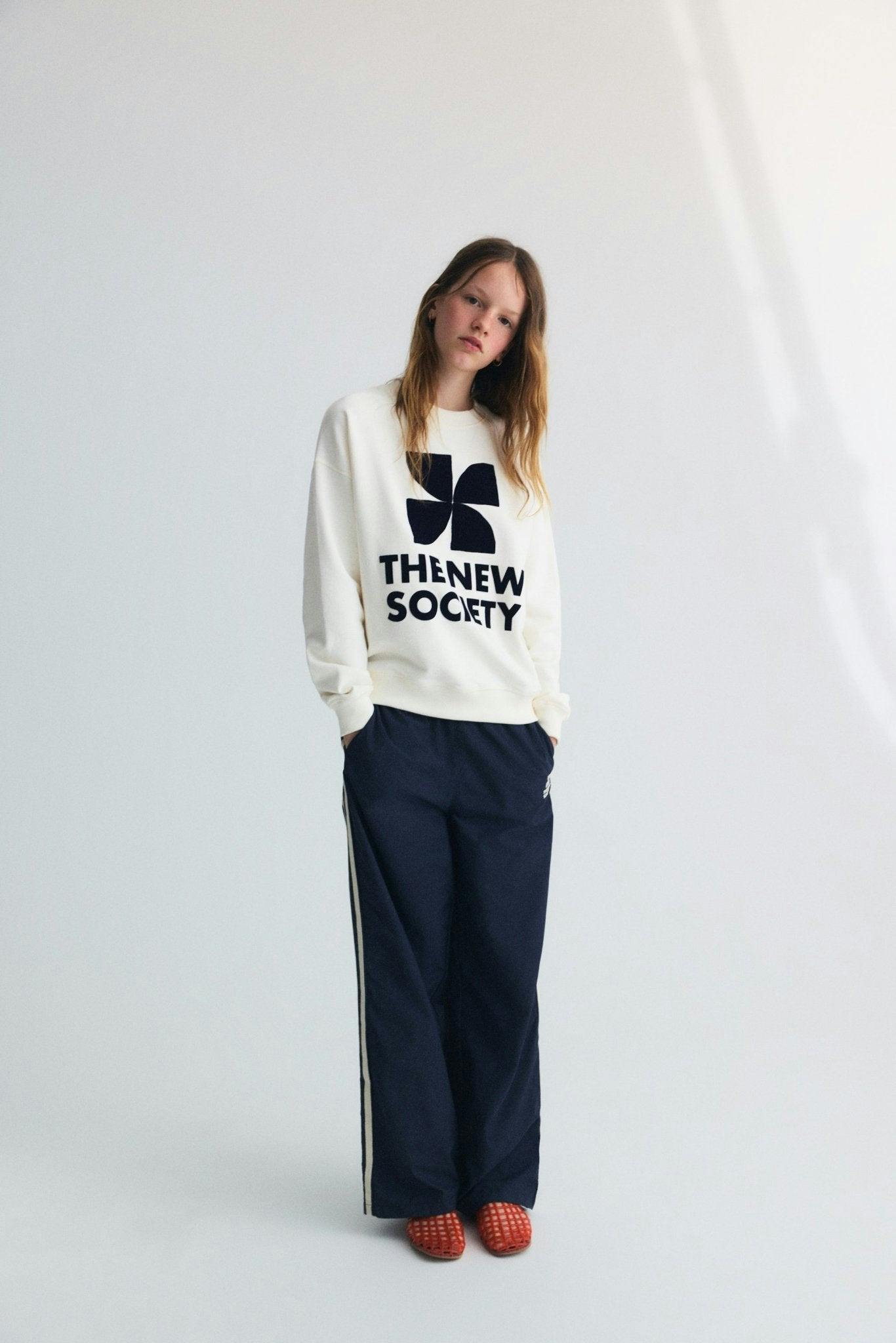 TNS Logo Teen Sweatshirt Ecru