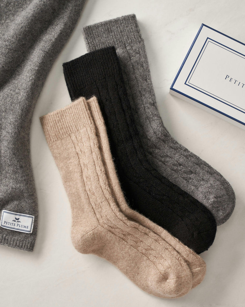Women's Cashmere Socks in Dark Heather Grey