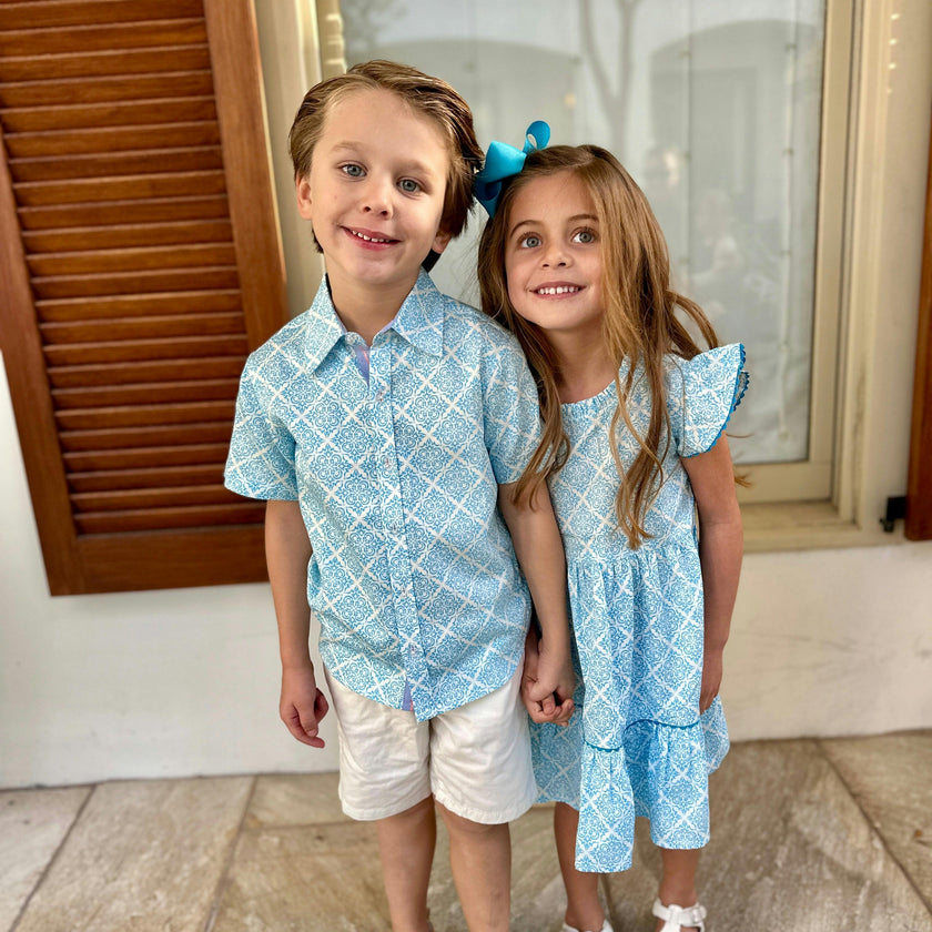 Geometric Blue Shirt in Short Sleeves