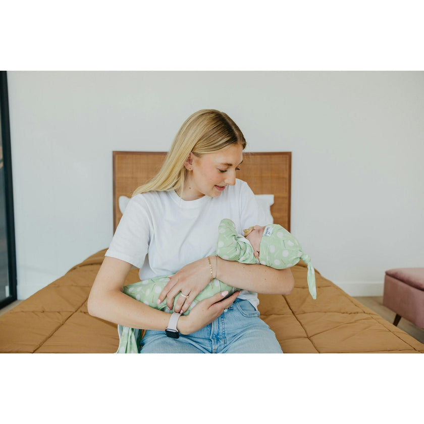 Bogey Newborn Knotted Gown