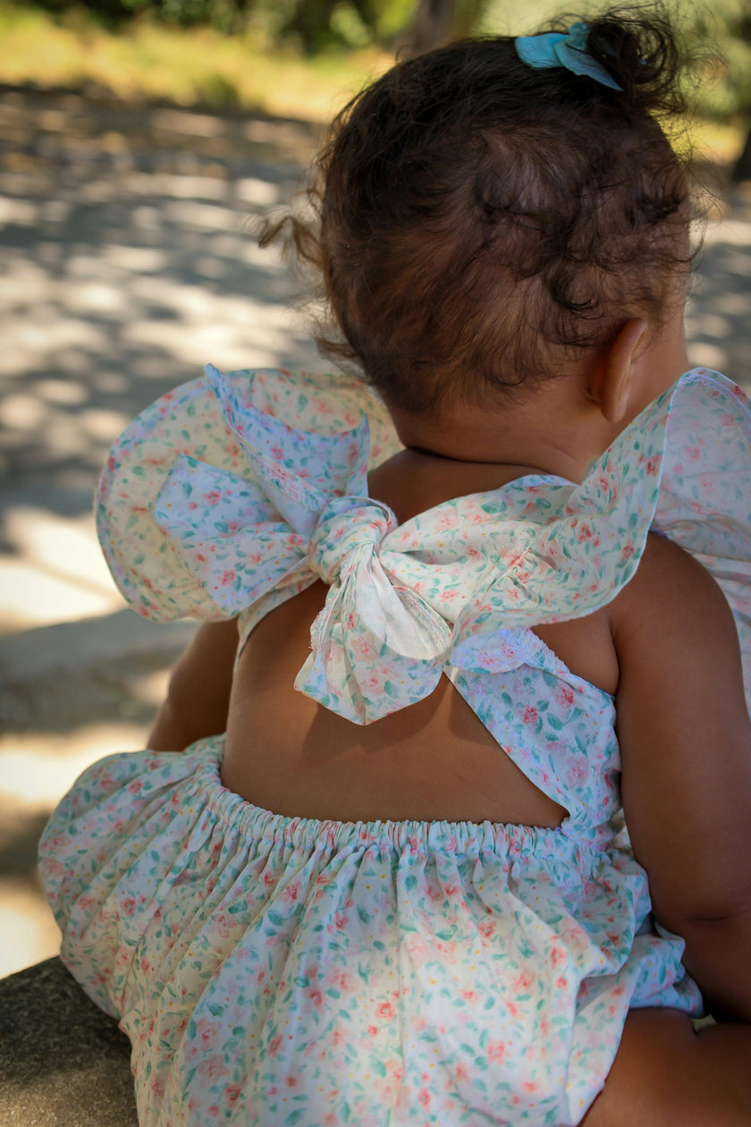 Josie Bubble | Pastel Confetti