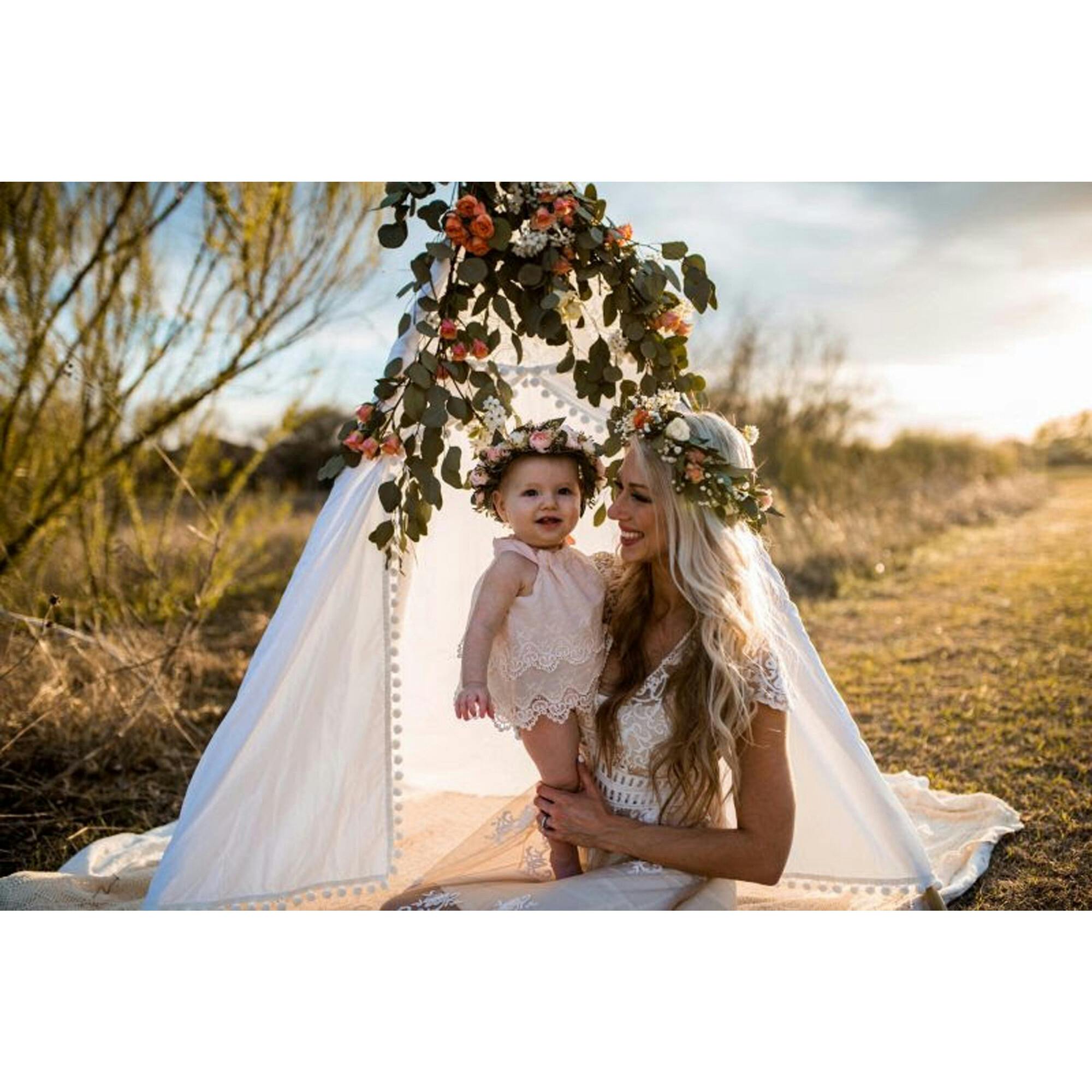 Evelyn Play Tent