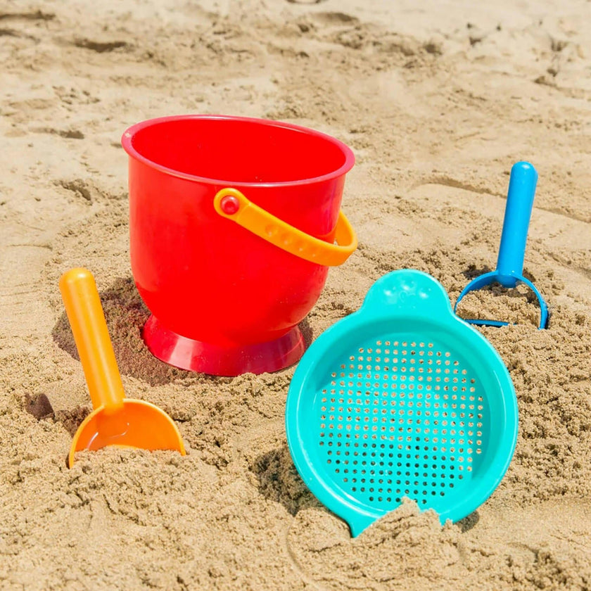 Beach Basics - 4pc Playset Includes Bucket Sifter