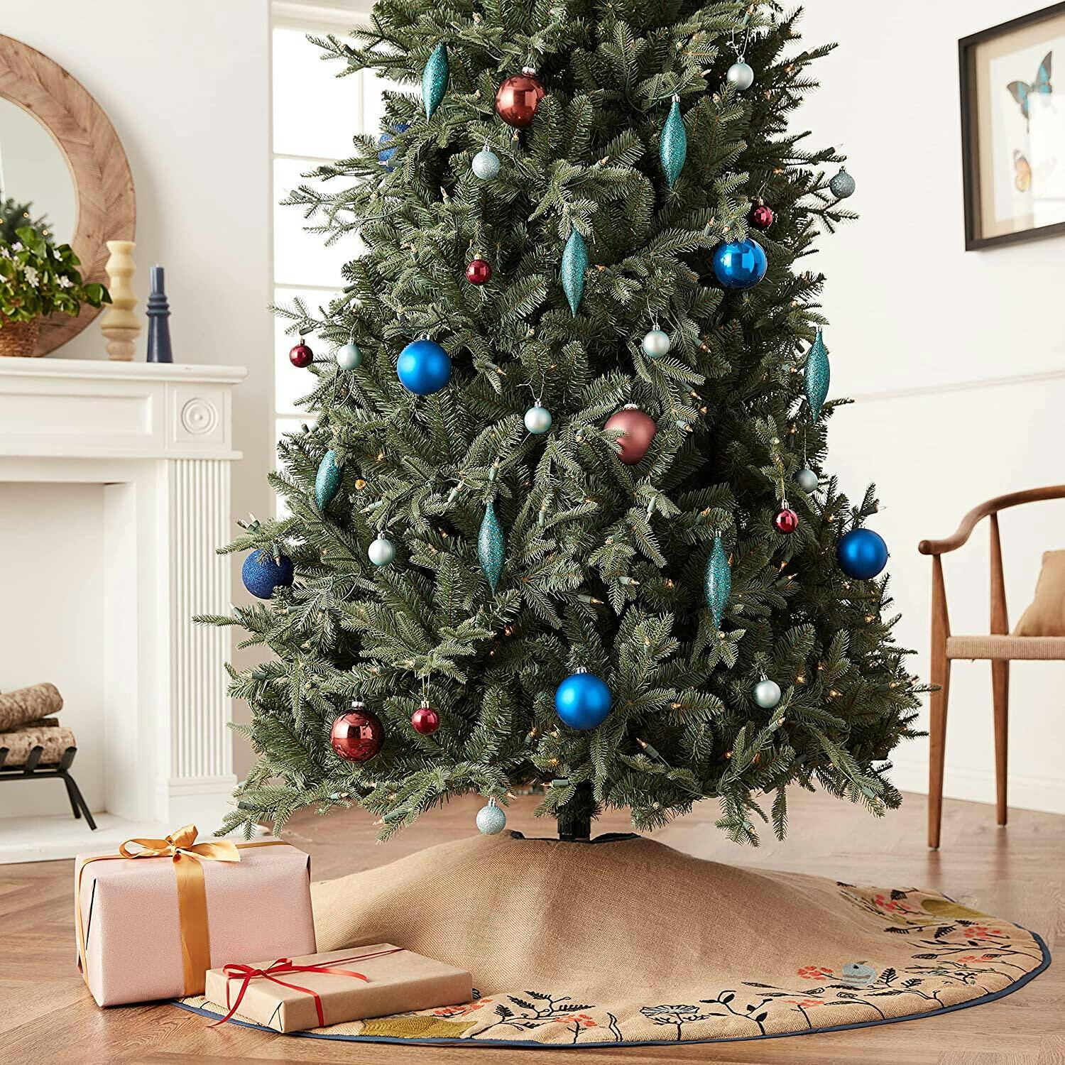 Handmade Christmas Tree Skirt in Jute - Embroidered Forest Scene - 60