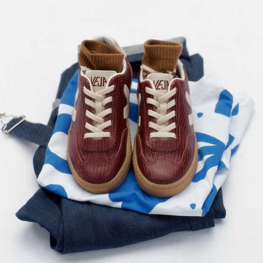 VEJA Small Volley - Amarante Pierre