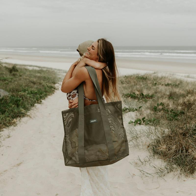 Beach Hauler™ - Mini Mesh Beach Bag – Pandanus