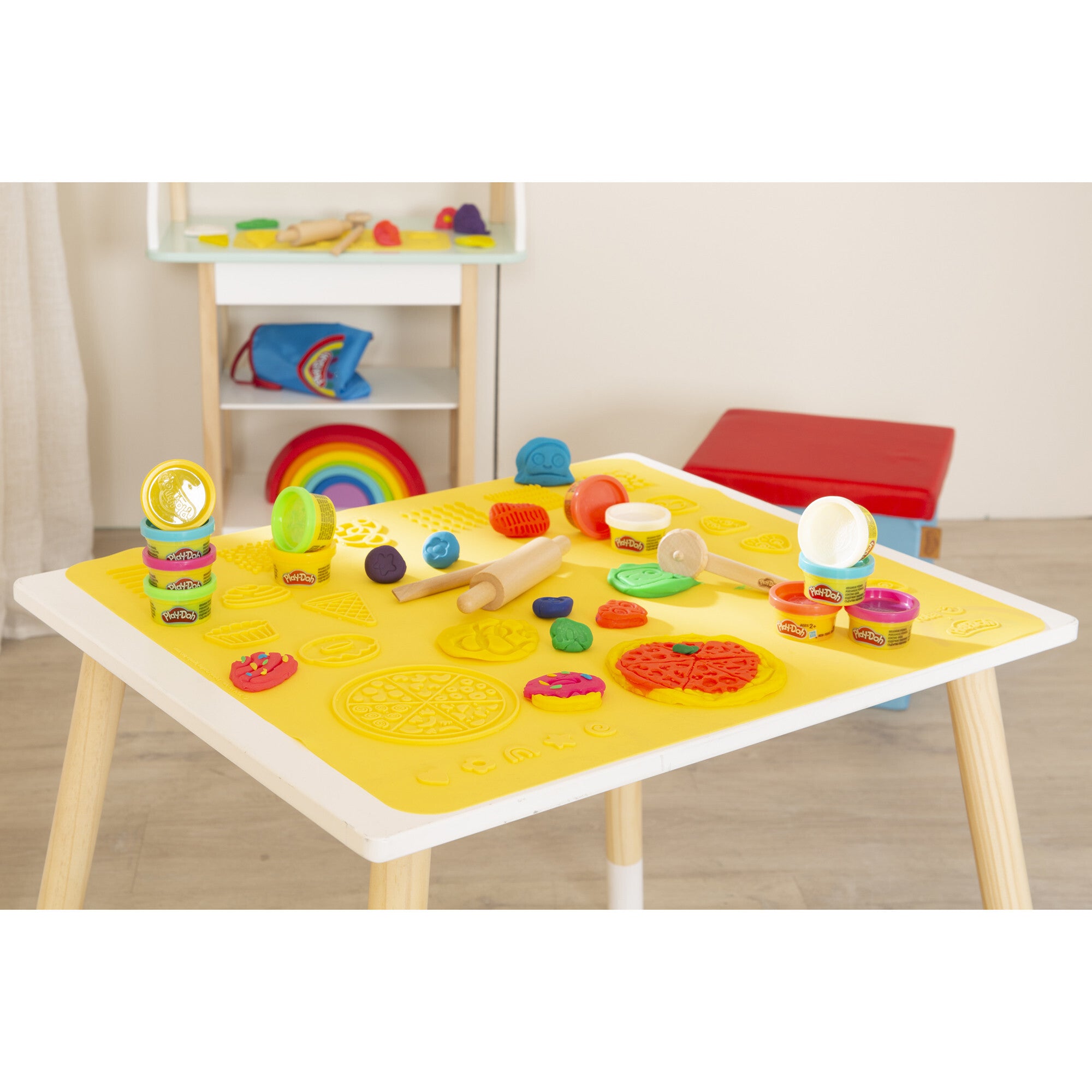 Play-Doh: Creative Seating Group Set