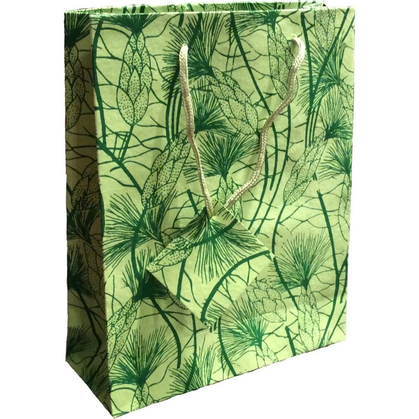 Set of Six Recycled Cotton Gift Bags Tag Green Beach Grass Design