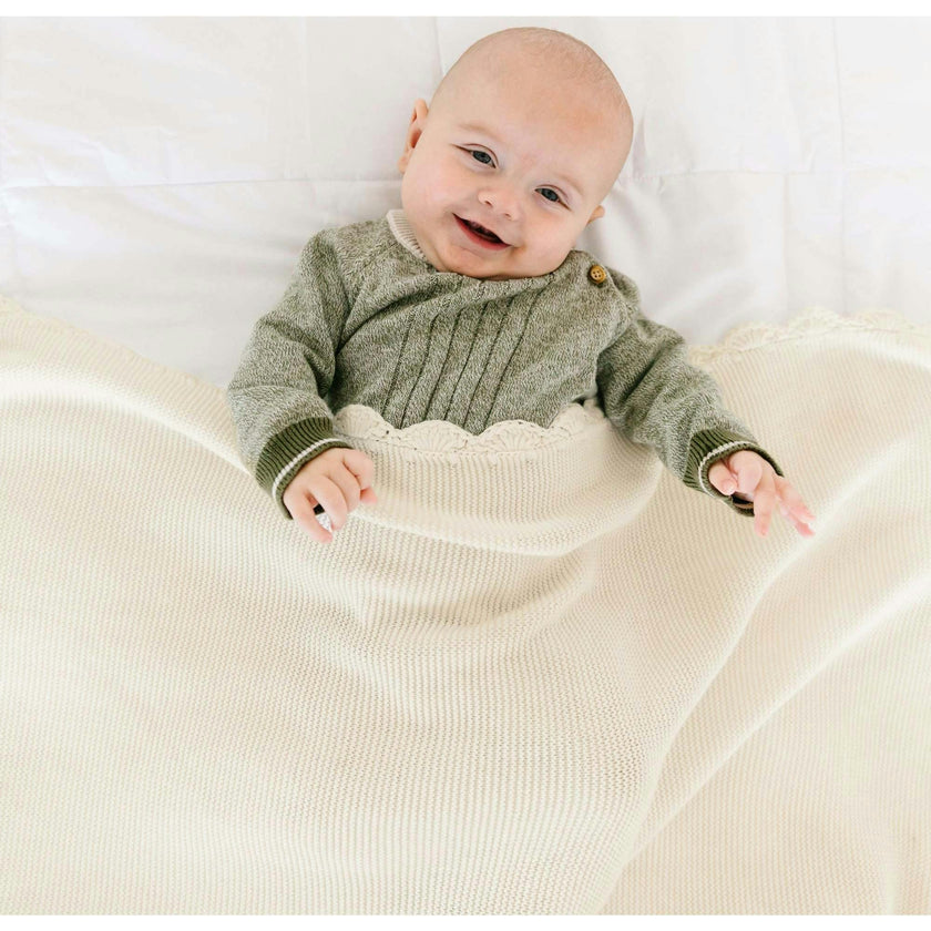 Organic Cotton Scalloped Baby Blanket