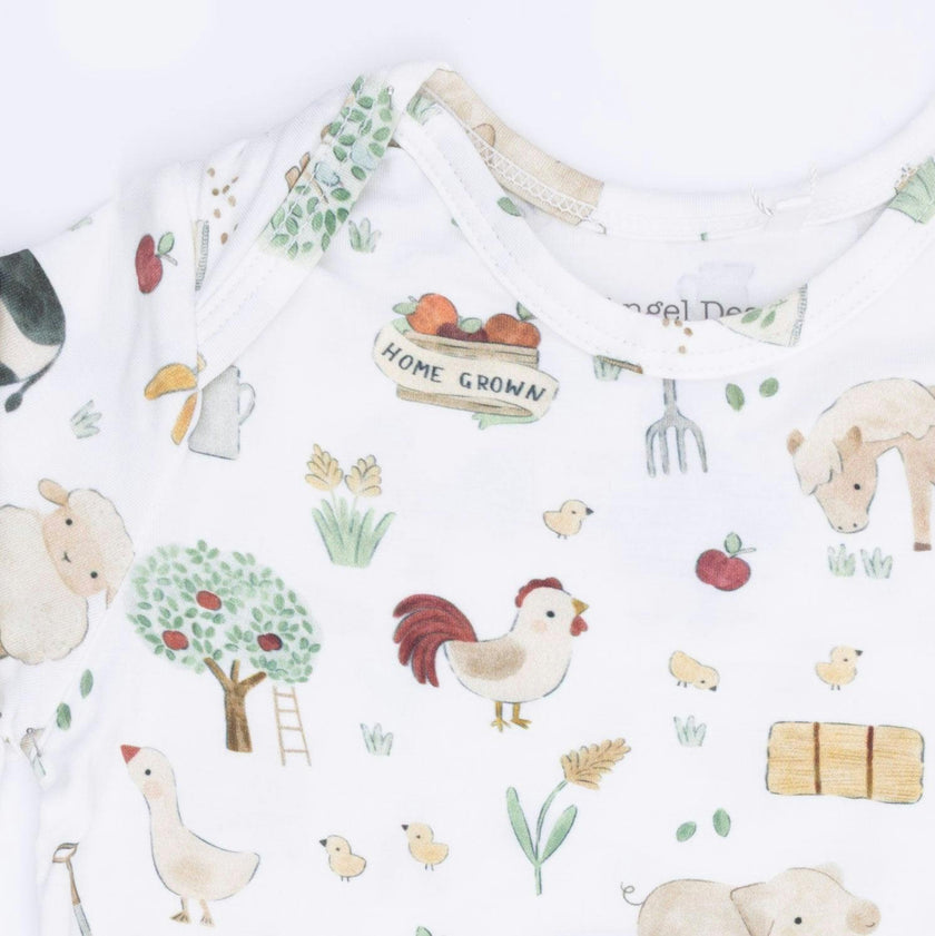 Cute Farm Animals Uni - Lap Shoulder Gown