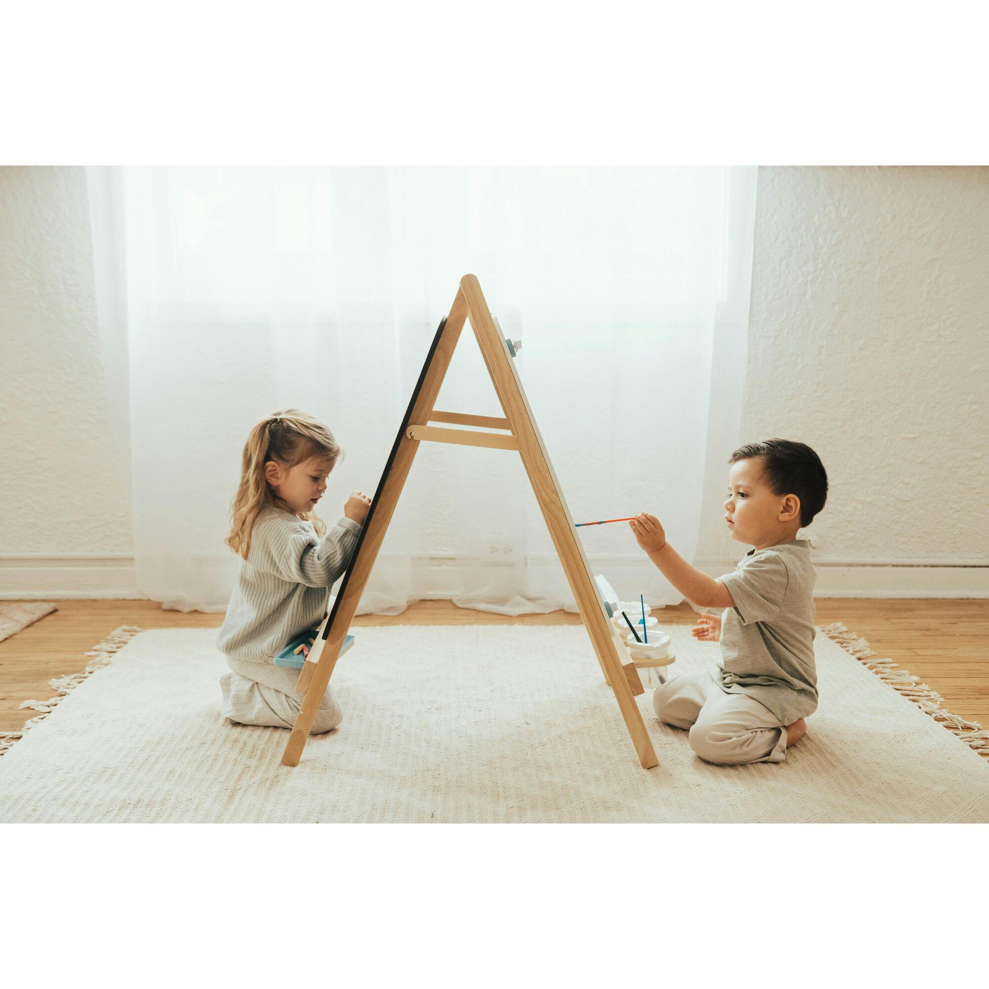 Easel Does It