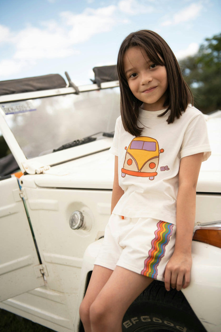 Rainbow Wave Short