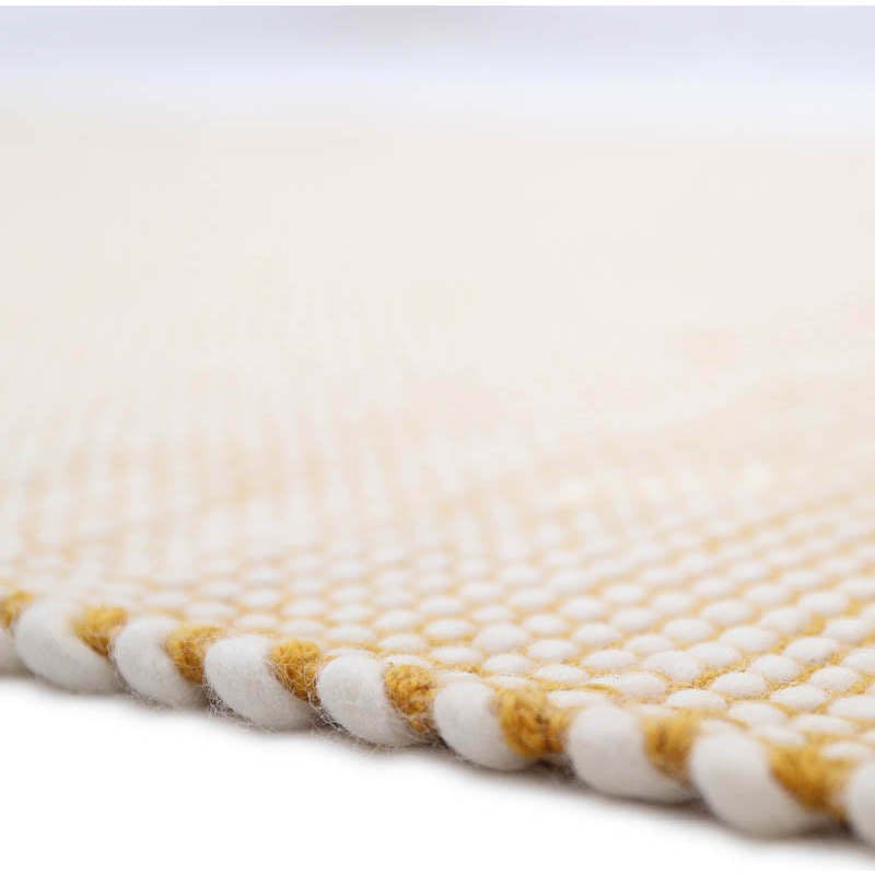 Bergen Hand-Woven Contemporary Wool Round Rug