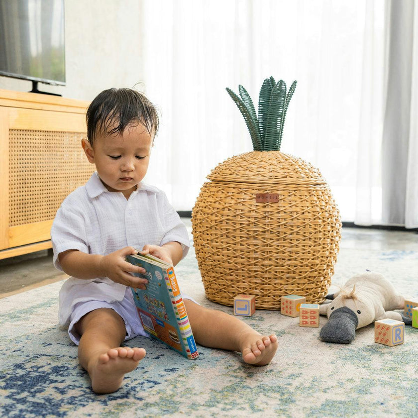 Handcrafted - Pineapple Storage Basket Natural (Medium) - Rattan Wicker