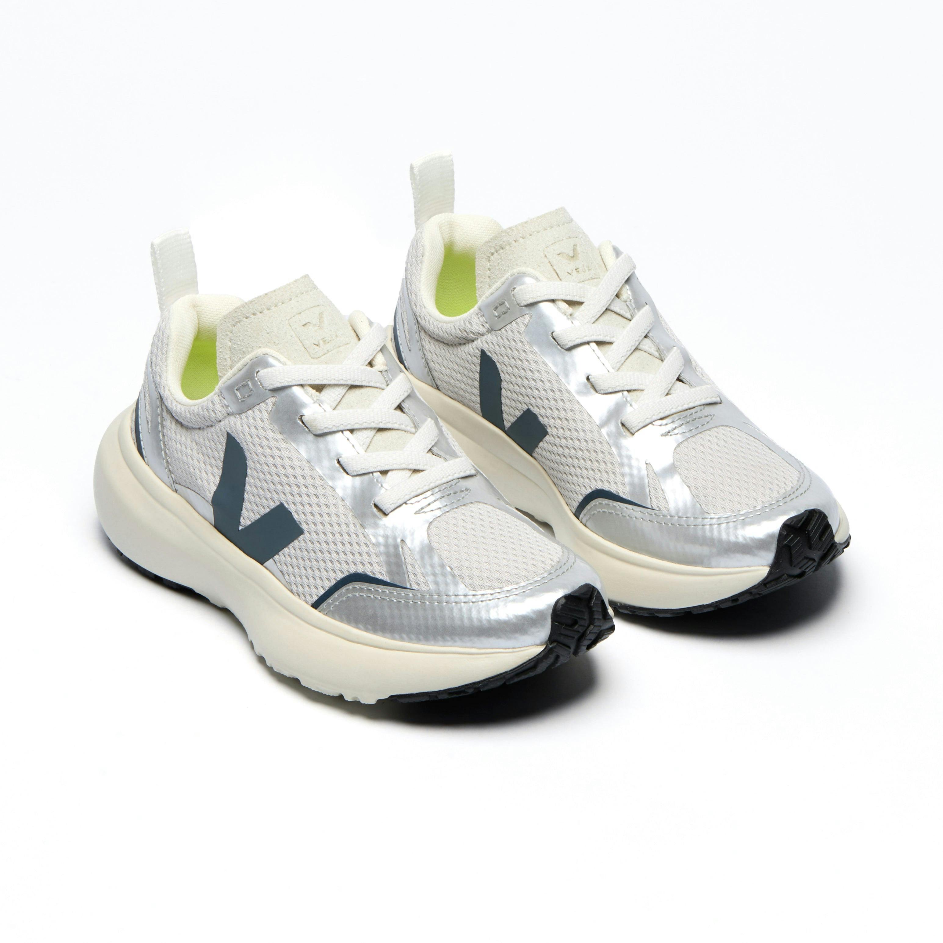 VEJA Canary Alveomesh Sneakers - California Silver