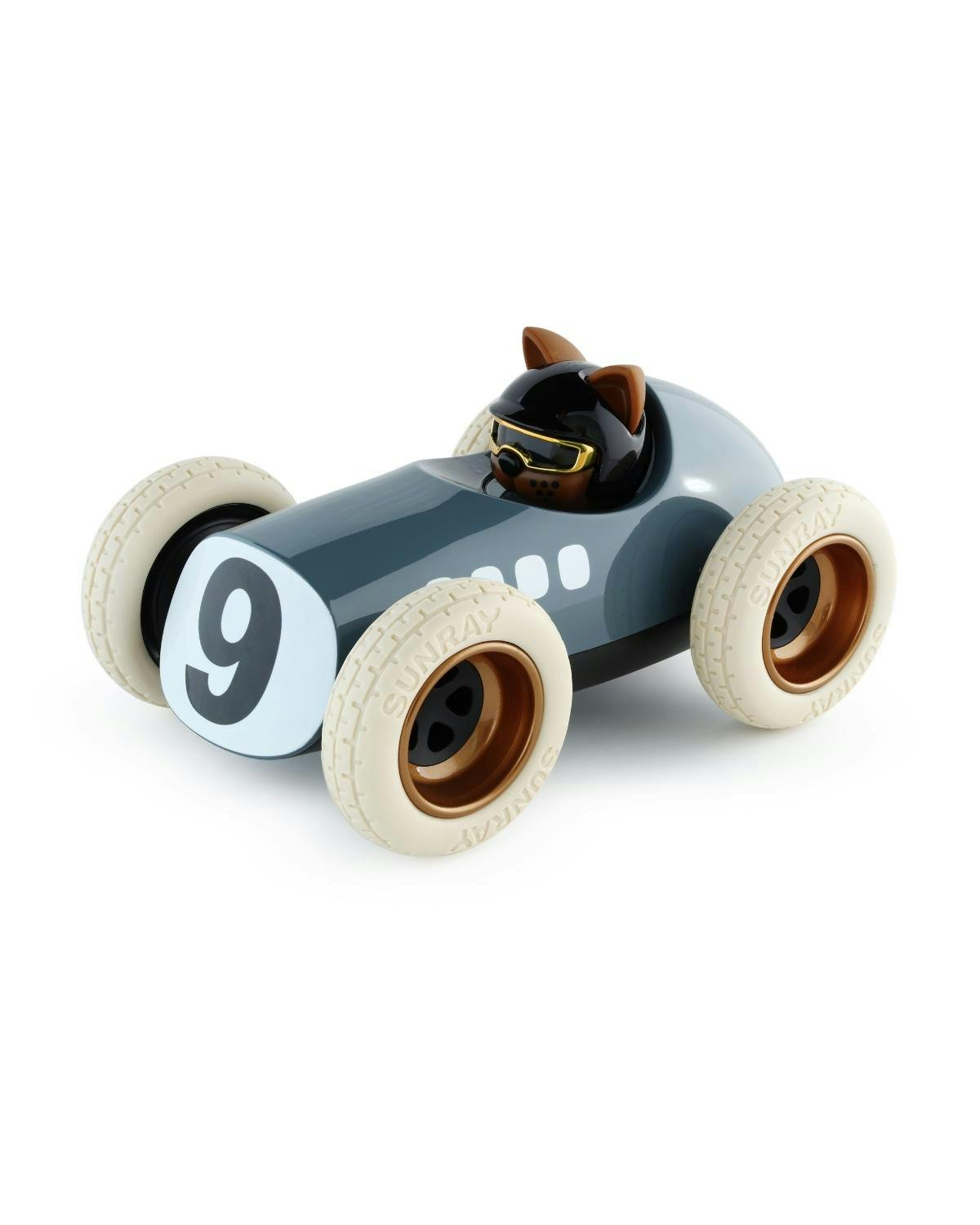 EGG ROADSTER