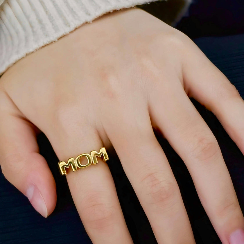 MOM RING