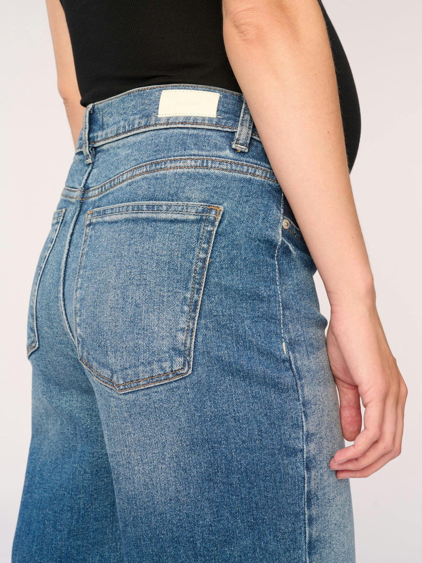Hepburn Maternity Wide Leg Vintage Jeans | East Lake