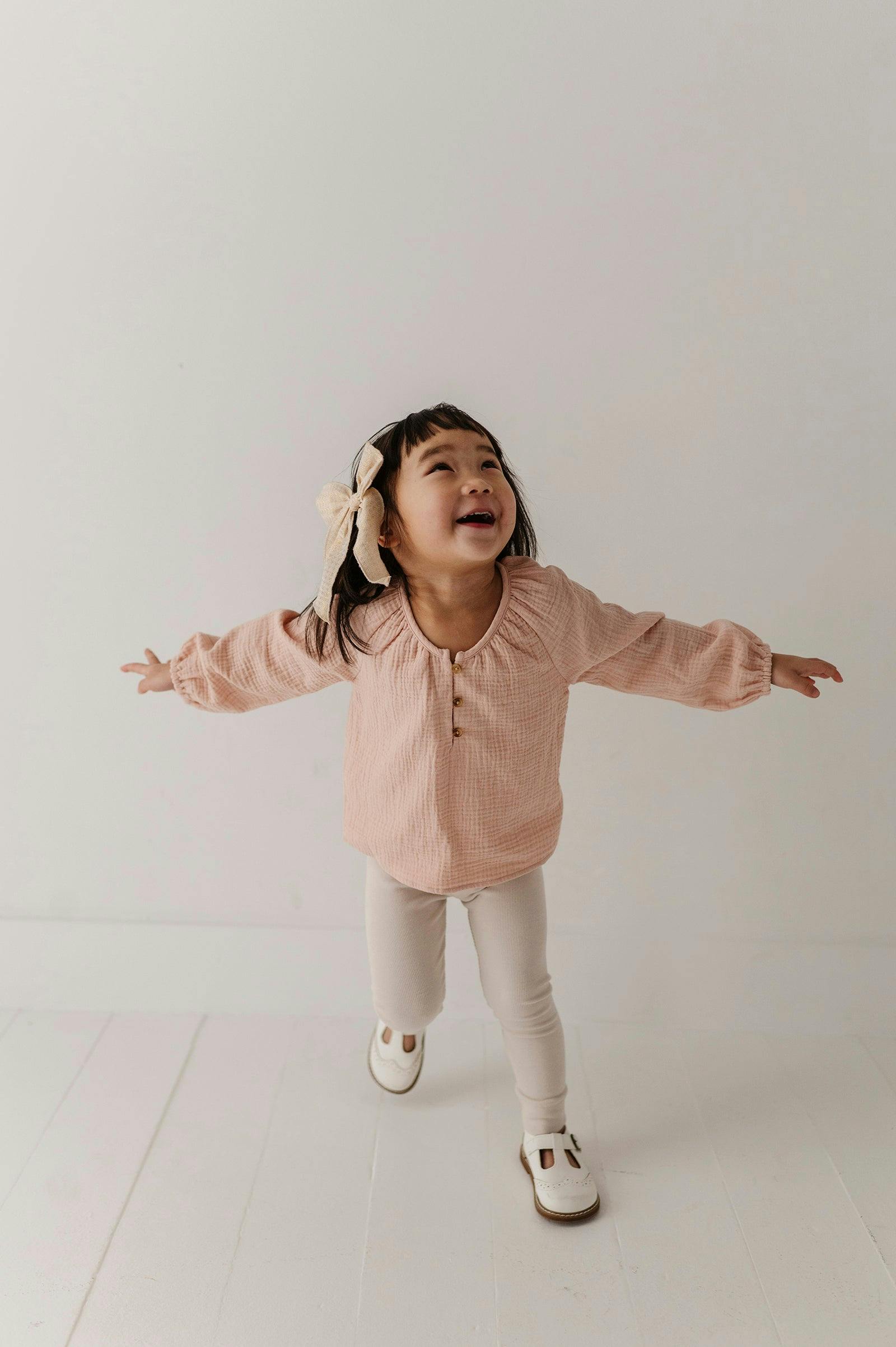 Girls Ribbed Leggings in Cream
