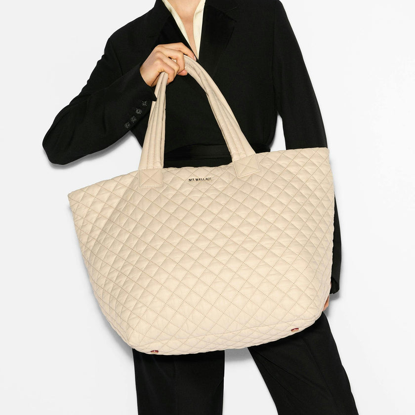 Buff Large Metro Tote Deluxe