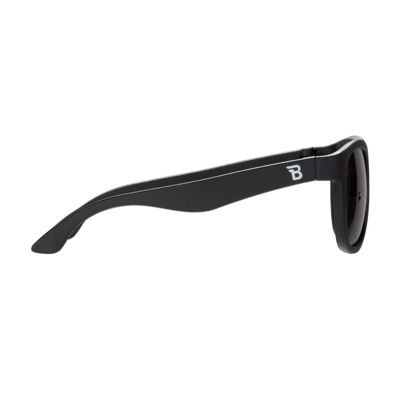 Polarized Navigator Sunglasses: Jet Black