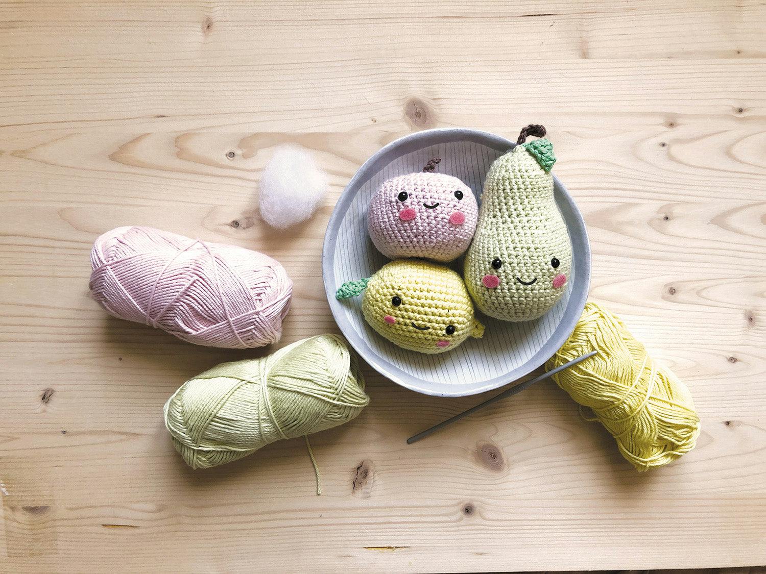 Lovely Box - Amigurumi Fruits - 10y+