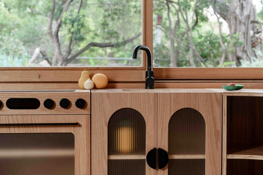 Oak Fluted Sink – Montessori Wooden Play Kitchen